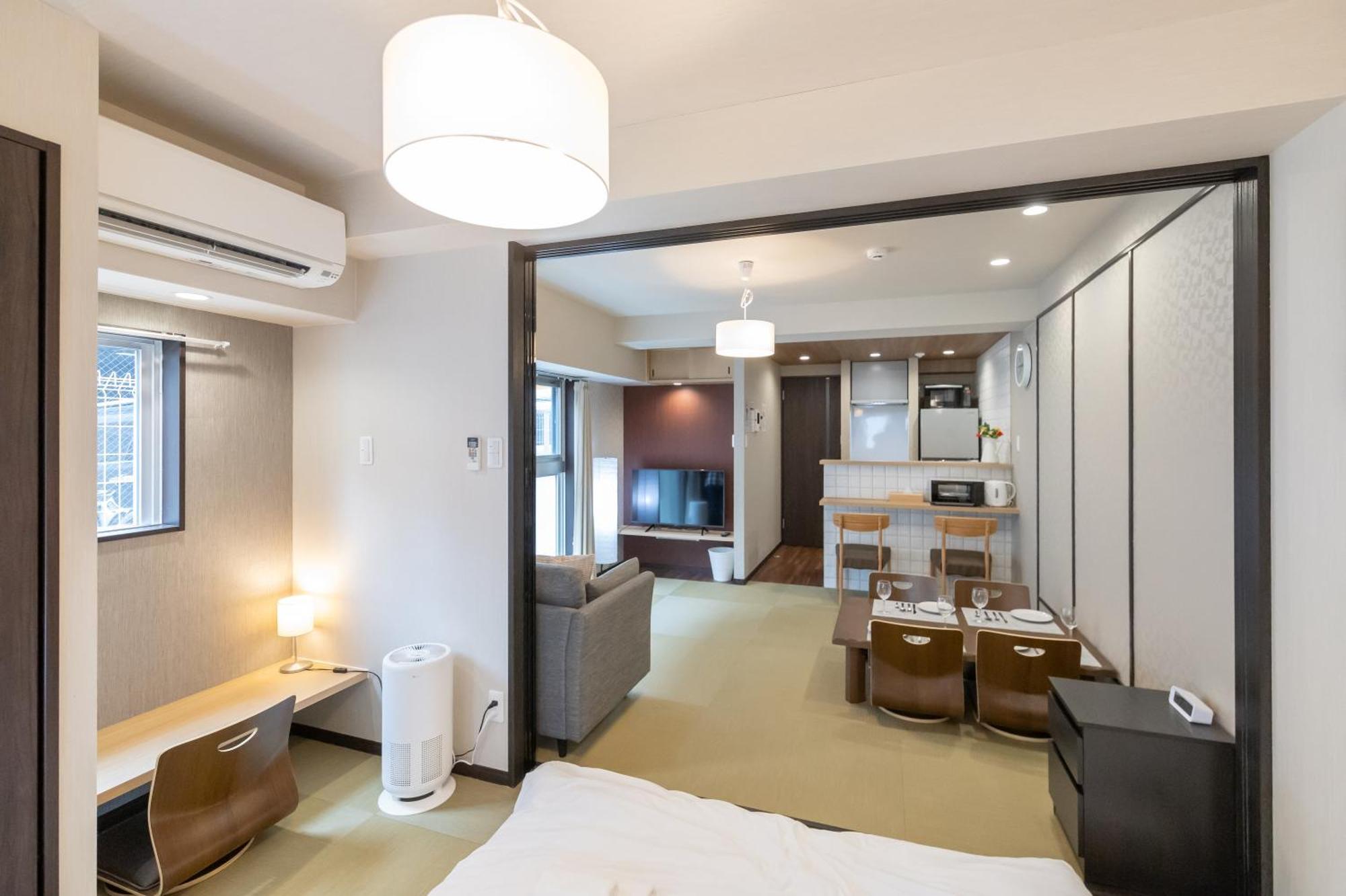 心斎橋-道頓堀の宿 ー南海難波徒歩10分以内 Apartment *