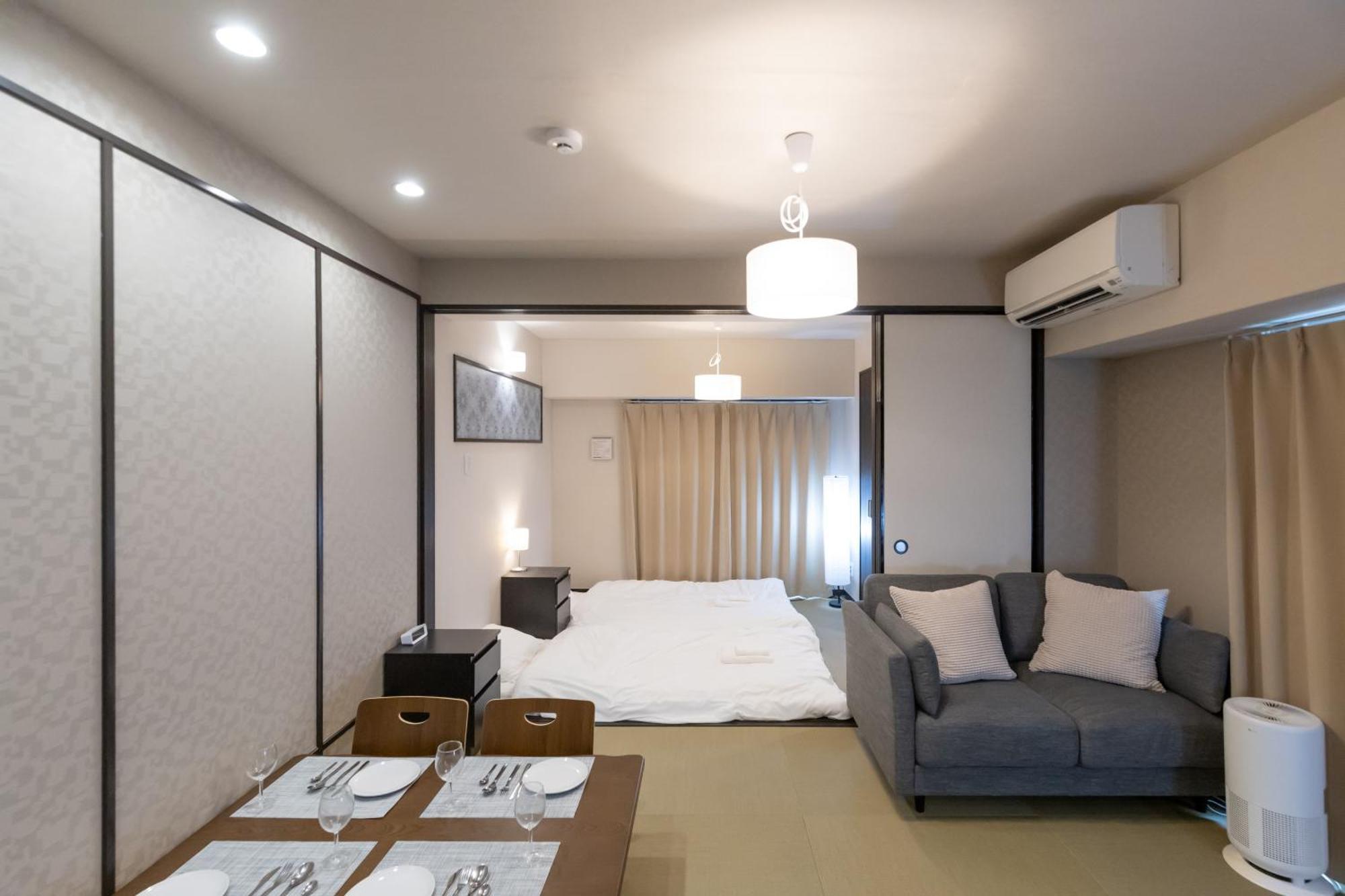 心斎橋-道頓堀の宿 ー南海難波徒歩10分以内 Apartment *